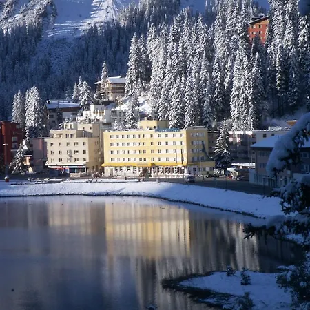 Posthotel Holiday Villa Arosa-2